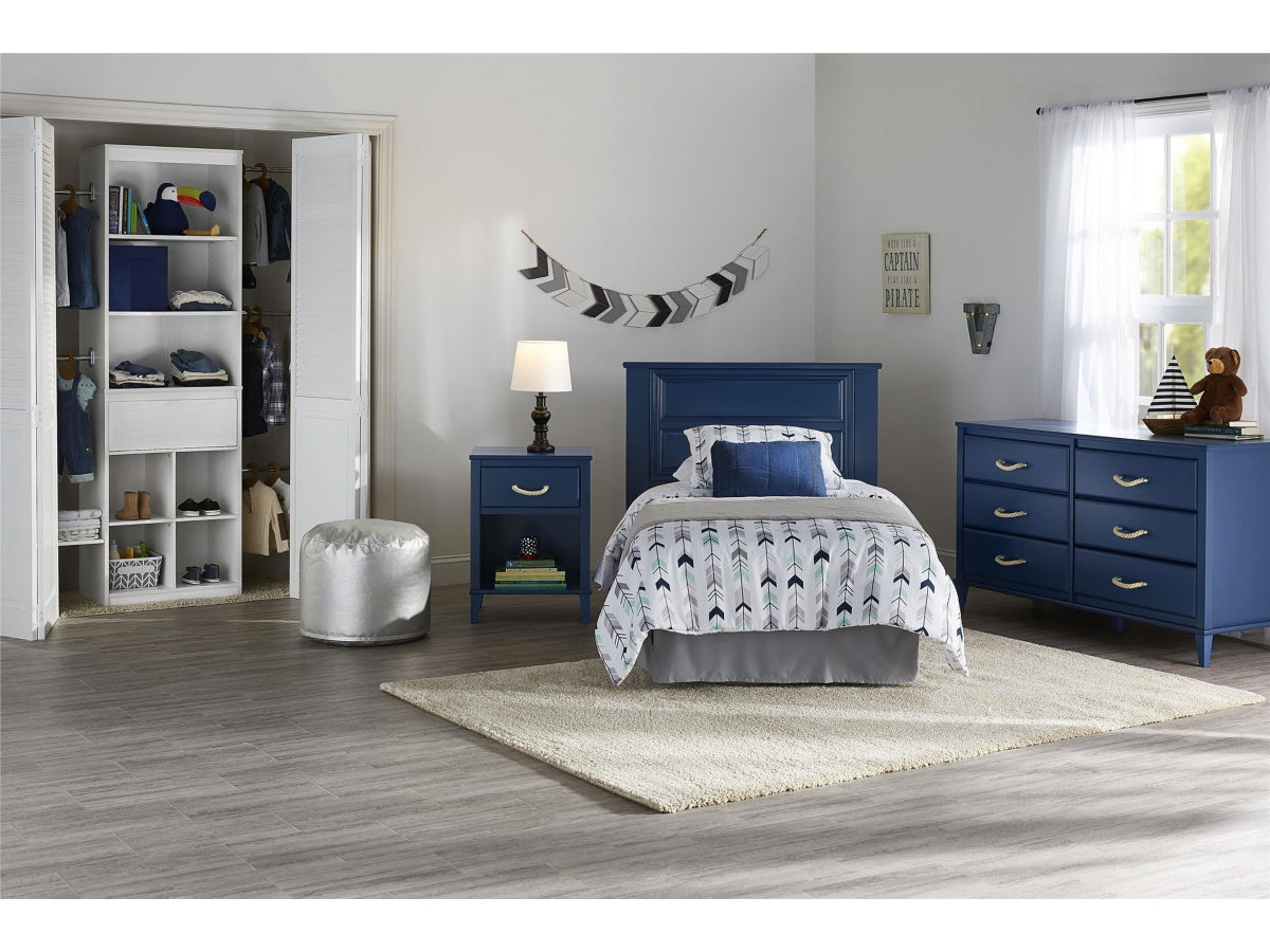 https://ashleyfurniture.scene7.com/is/image/AshleyFurniture/APT-B6006912?fit=fit&wid=1200&hei=900
