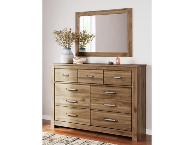 https://ashleyfurniture.scene7.com/is/image/AshleyFurniture/B1367-31-36?fit=fit&wid=640&hei=480