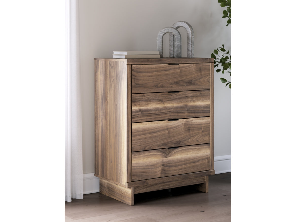 https://ashleyfurniture.scene7.com/is/image/AshleyFurniture/B3367-244?fit=fit&wid=1200&hei=900