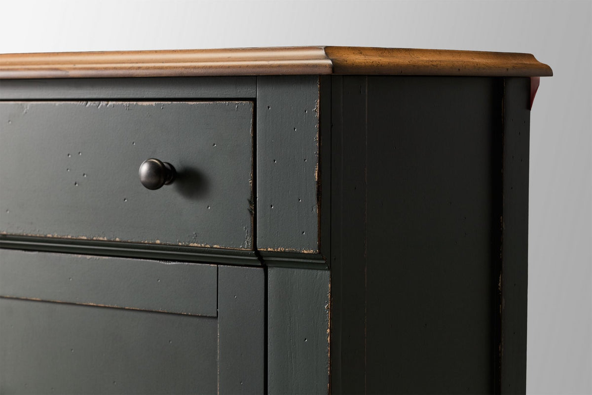 https://s7d5.scene7.com/is/image/Jordans/B35240180_11?wid=2000&hei=2000&fit=constrain