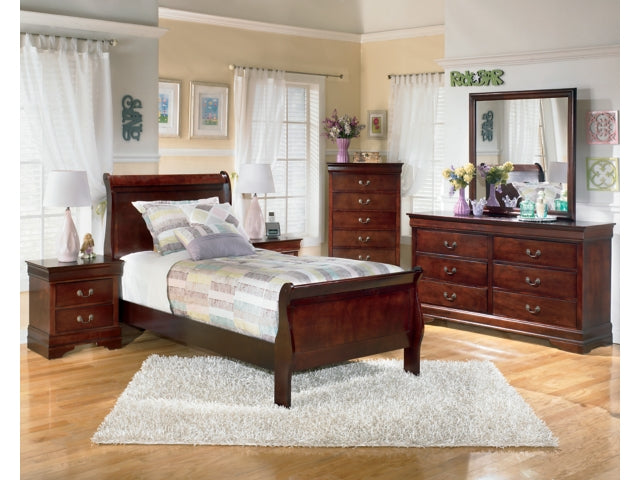 https://ashleyfurniture.scene7.com/is/image/AshleyFurniture/B376-31-36-46-53-83-92?fit=fit&wid=640&hei=480
