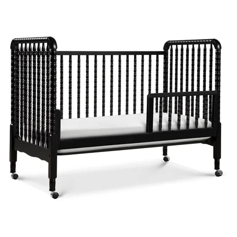 https://cdn.ashley.com/assets/B600001766_7.jpg?fit=bounds&width=640&height=480&quality=85&format=webp