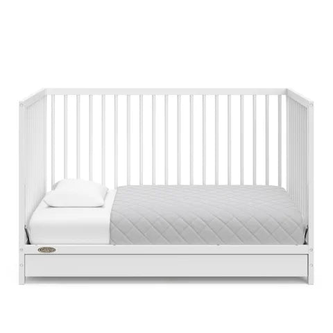 https://cdn.ashley.com/assets/B600011175_9.jpg?fit=bounds&width=640&height=480&quality=85&format=webp