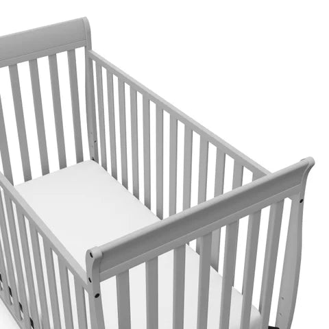 https://cdn.ashley.com/assets/B600011198_6.jpg?fit=bounds&width=640&height=480&quality=85&format=webp