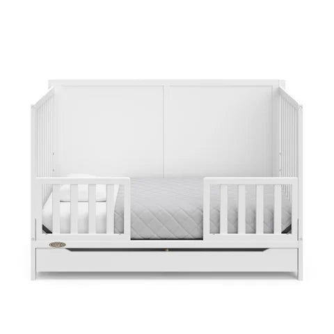 https://cdn.ashley.com/assets/B600011831_10.jpg?fit=bounds&width=640&height=480&quality=85&format=webp