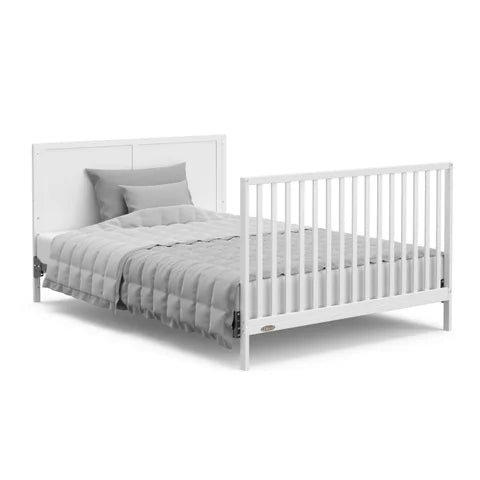 https://cdn.ashley.com/assets/B600011831_12.jpg?fit=bounds&width=640&height=480&quality=85&format=webp