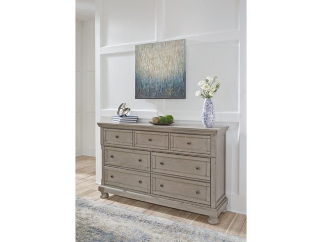 https://ashleyfurniture.scene7.com/is/image/AshleyFurniture/B733-31?fit=fit&wid=640&hei=480