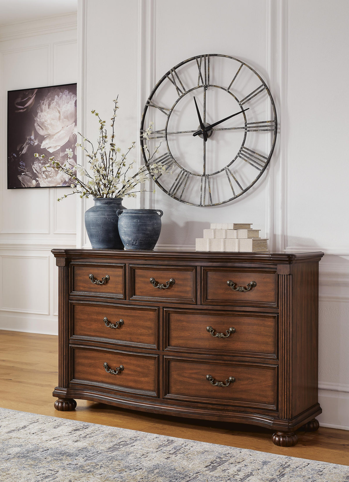 https://cdn.ashley.com/assets/B764-31.jpg
