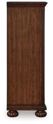 https://cdn.ashley.com/assets/B764-46-SIDE-SW-P1-KO.jpg?fit=bounds&width=640&height=480&quality=85&format=webp