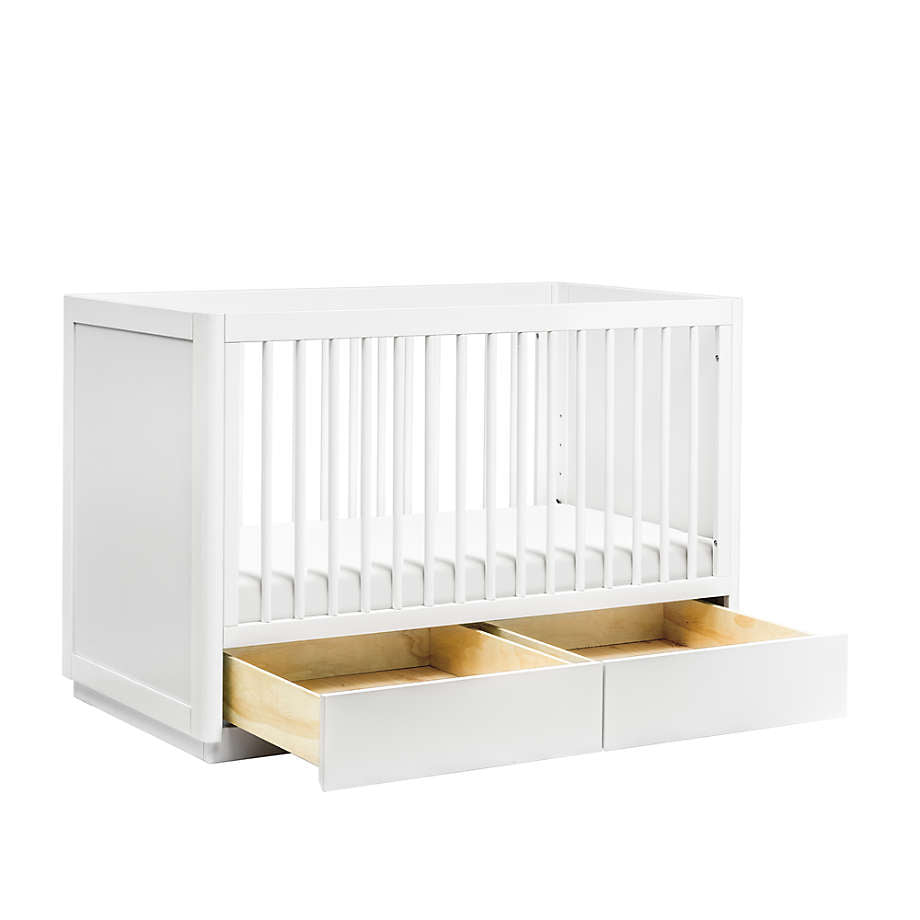 https://cb.scene7.com/is/image/Crate/BentoWh3n1CrbTCnvKtAVSSF23_VND?$web_pdp_main_carousel_med$