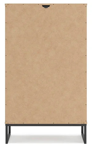 https://cdn.ashley.com/assets/EB1866-245-BACK-SW-P1-KO.jpg?fit=bounds&width=640&height=480&quality=85&format=webp