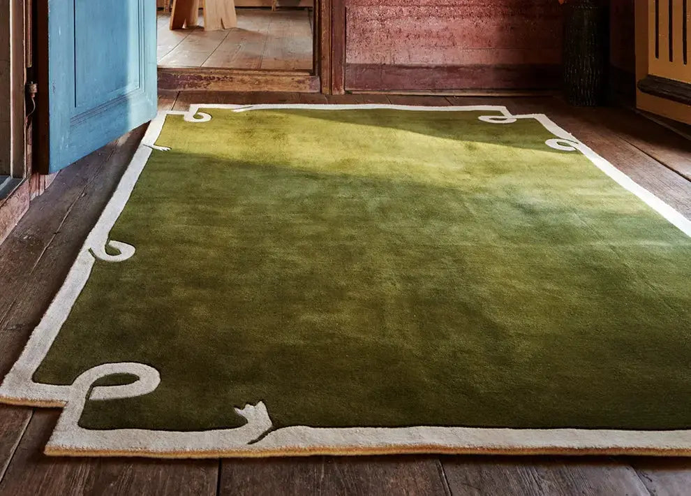 Ninette Medieval Style Handmade rug – High-Grade Softness