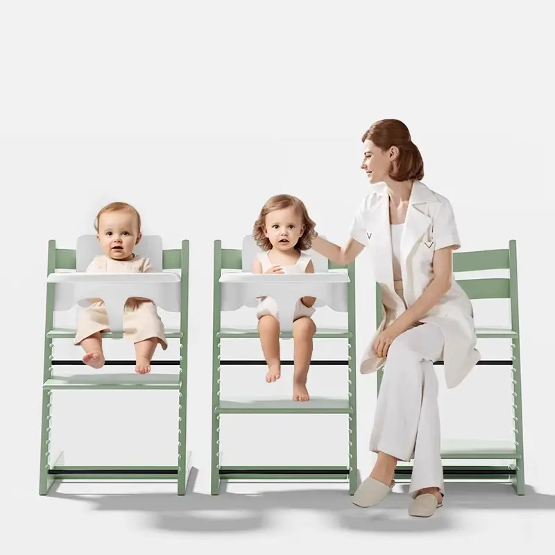 Zéphyr Pink  Solid Wood Growth Chair