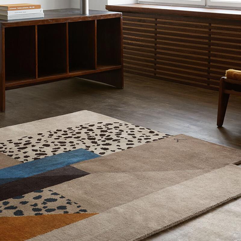 TheChildhood Handmade Irregular Shaped Carpet Retro Nursery Design For Cozy Rooms
