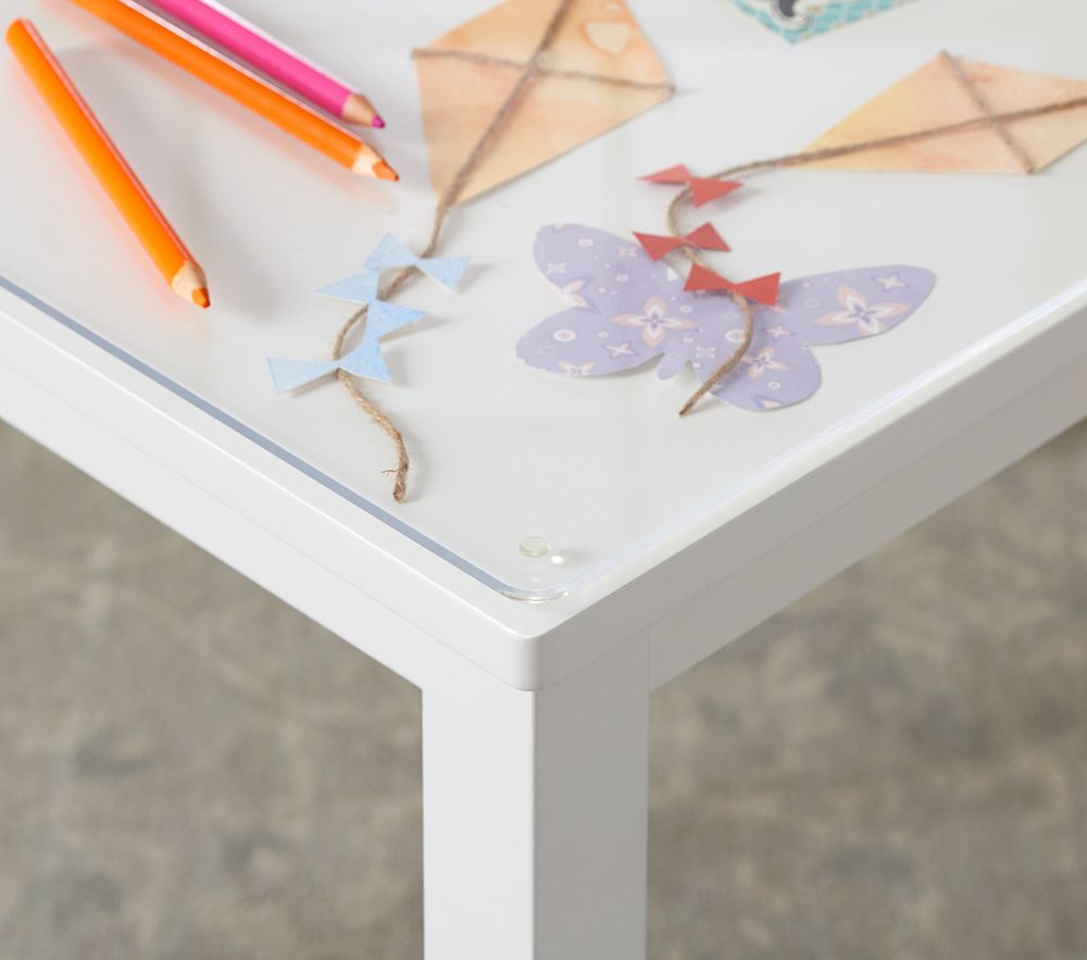 https://assets.pkimgs.com/pkimgs/rk/images/dp/wcm/202549/0012/acrylic-surface-desk-mat-z.jpg