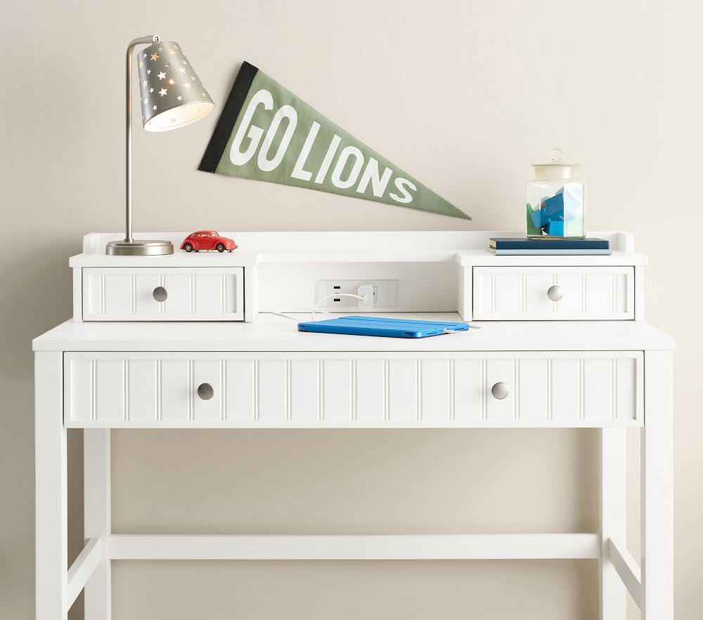 https://assets.pkimgs.com/pkimgs/ab/images/dp/wcm/202545/0012/catalina-writing-desk-collection-42-z.jpg