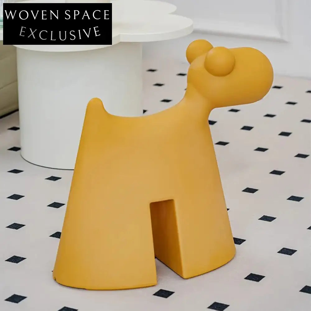 Fun Nordic Animal Shaped Plastic Kids' Playroom Stool for Learning