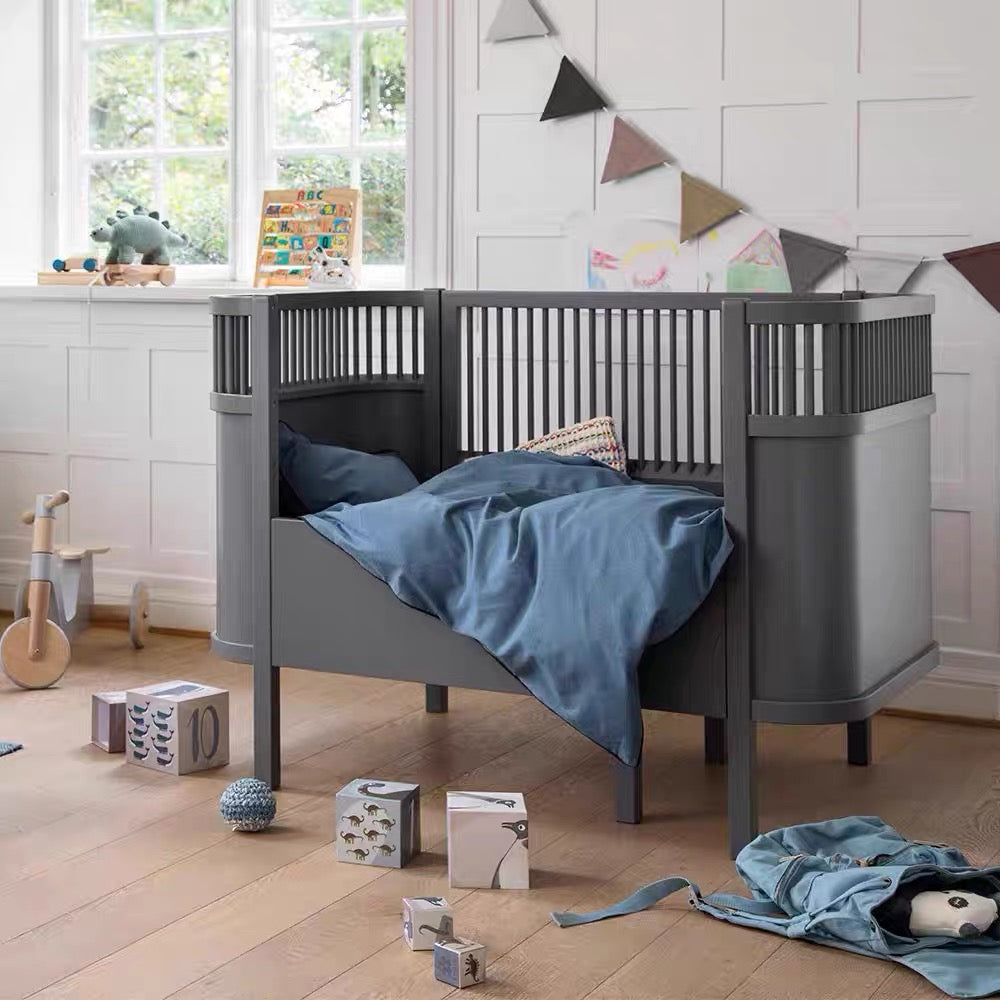 LunaNest Convertible Newborn Cot Ella Multifunctional System