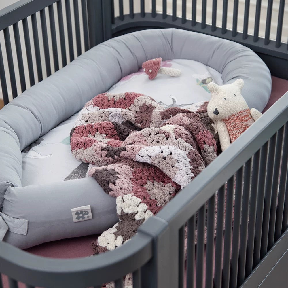 LunaNest Convertible Newborn Cot Ella Multifunctional System