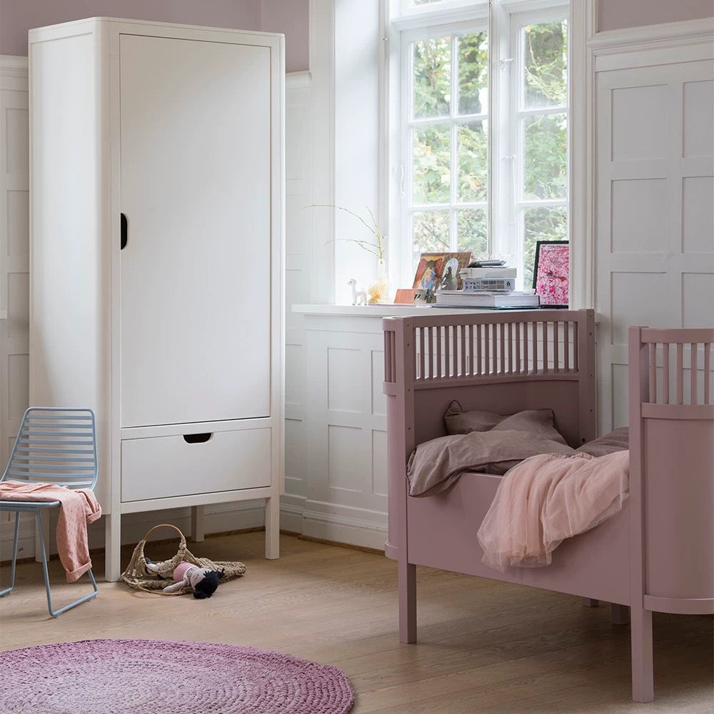 LunaNest Convertible Newborn Cot Ella Multifunctional System