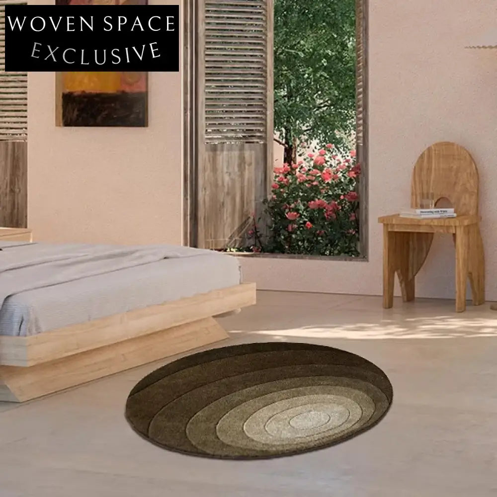 Luxury Italian Hand-made Gradient Oval Area Rug for Elegant Living Spaces