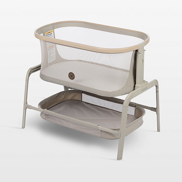 https://cb.scene7.com/is/image/Crate/IoraBassinetClscOatSSS24_VND/$web_product_hero$&/240201154409/maxi-cosi-iora-classic-oat-mesh-travel-baby-bassinet-with-storage.jpg