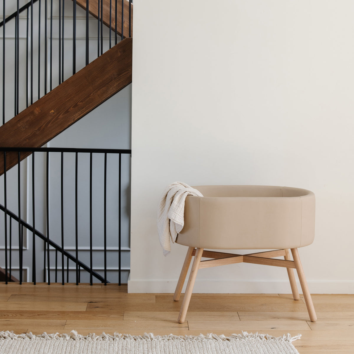 https://cdn.shopify.com/s/files/1/1801/7811/files/vdq7t05ugioimcucleux.jpg?v=1776389432